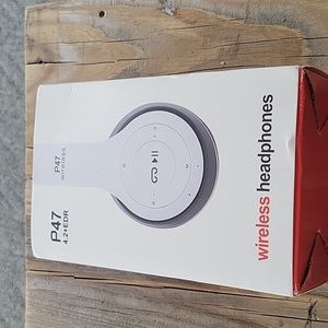 #4 P47 Wireless Headphones. NWOT